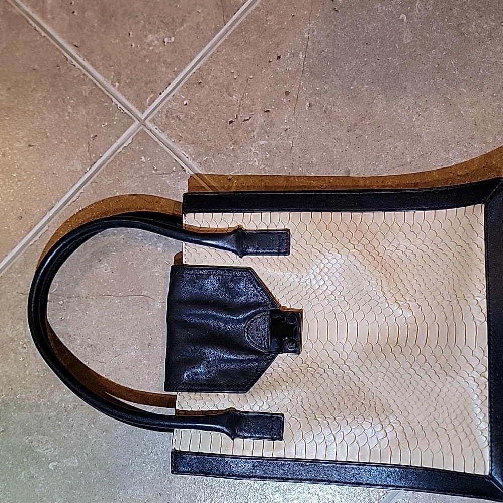 LOEFFLER RANDALL Hand Bag. - Picture 2 of 7
